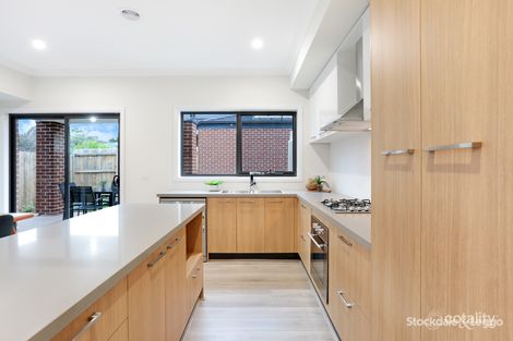 Property photo of 2/28 Holland Road Ringwood East VIC 3135