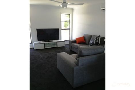 Property photo of 6/9 Cypress Drive Emerald QLD 4720