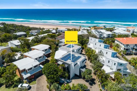 Property photo of 1/18 Sobraon Street Sunrise Beach QLD 4567