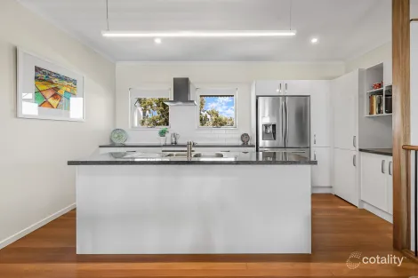 Property photo of 1/18 Sobraon Street Sunrise Beach QLD 4567