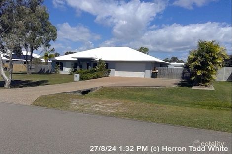 15 Gundabluey Cres, Mount Low, QLD 4818