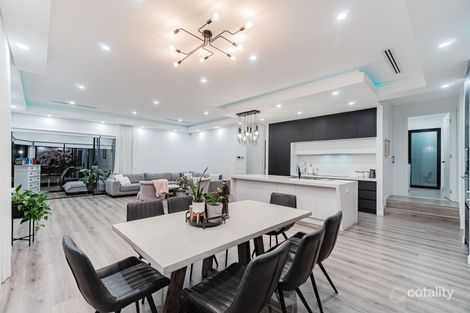 Property photo of 5 Regal Rise Craigieburn VIC 3064