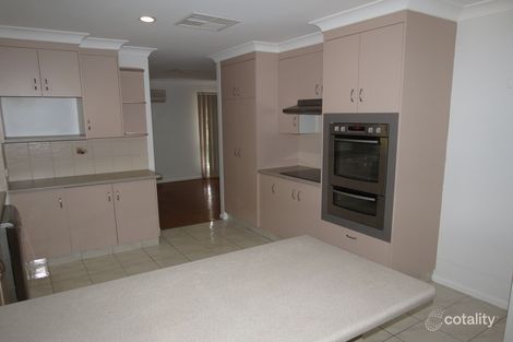 Property photo of 9 Smith Place Emerald QLD 4720