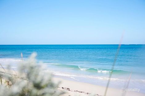 Property photo of 11 Mackerel Circuit Alkimos WA 6038