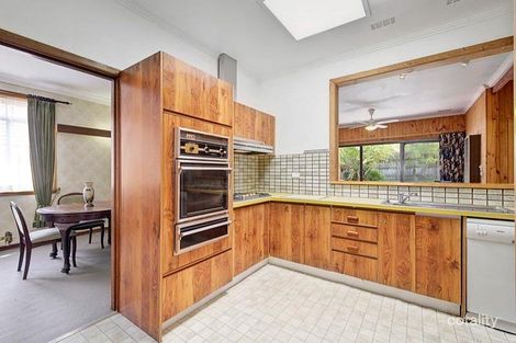 Property photo of 79 Baker Parade Ashburton VIC 3147