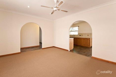 Property photo of 77 Collins Parade Hackham SA 5163