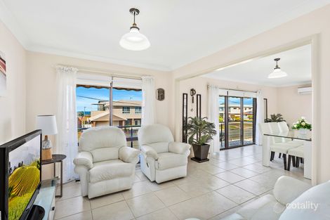 Property photo of 44 Osborne Parade Warilla NSW 2528