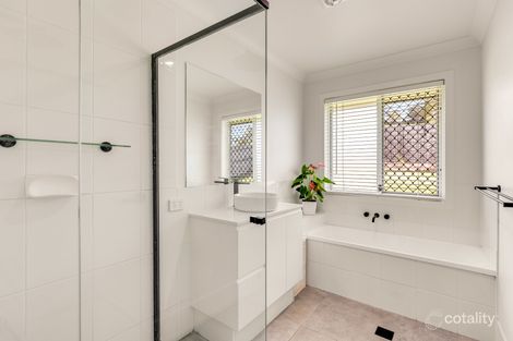 Property photo of 21 Mansell Boulevard Cotswold Hills QLD 4350