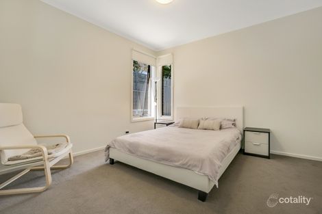 Property photo of 2 Butternut Close Seaford VIC 3198