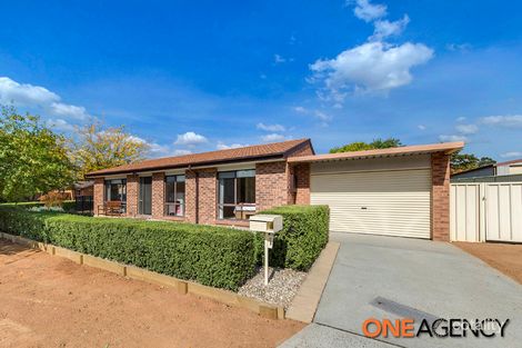 12 Chalker Cct, Banks, ACT 2906