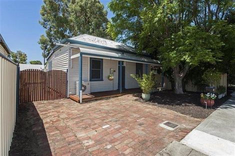 242 Berwick St, Victoria Park, WA 6100