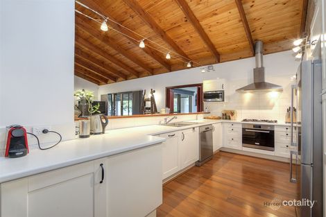Property photo of 60 Sanderson Road Lesmurdie WA 6076