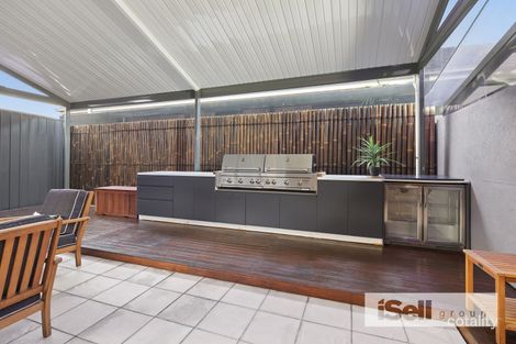 Property photo of 9 Fanfare Close Berwick VIC 3806