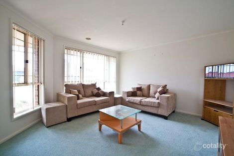 Property photo of 16 Thomas Royal Gardens Queanbeyan East NSW 2620