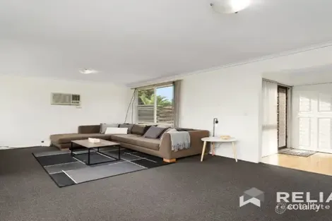 Property photo of 1 Tern Court Werribee VIC 3030