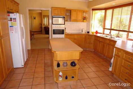 Property photo of 5 Arun Drive Arundel QLD 4214