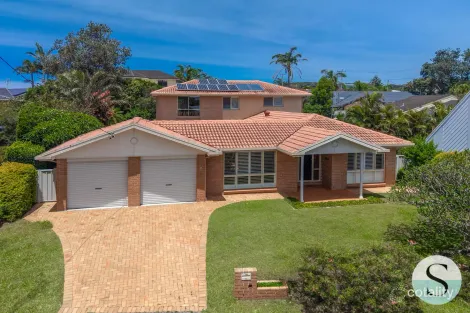 4 Dolphin Ct, Caves Beach, NSW 2281