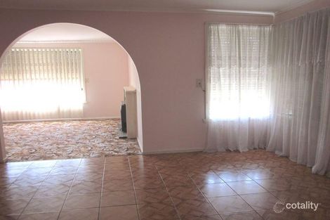 Property photo of 44 Novara Parade St Albans VIC 3021