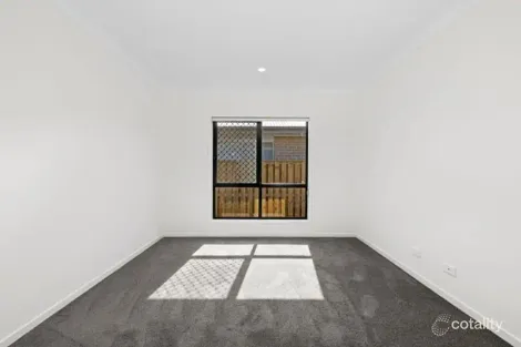 Property photo of 28 Eucalyptus Circuit Springfield QLD 4300