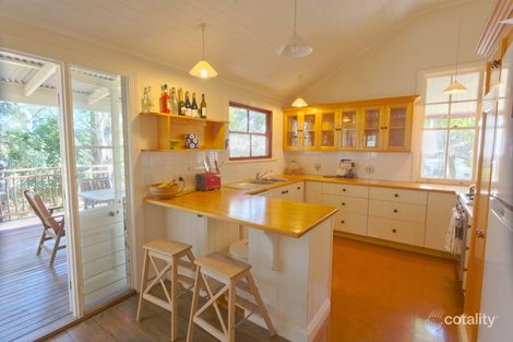 Property photo of 35A Fairfield Road Fairfield QLD 4103