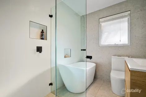 Property photo of 26 Tea Tree Place Kirrawee NSW 2232