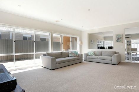 Property photo of 8 Raby Place Deer Park VIC 3023