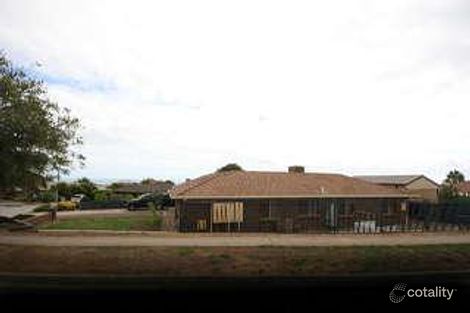 1 Anna Ct, Hallett Cove, SA 5158