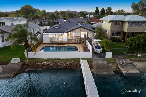 Property photo of 11 Nautilus Crescent St Huberts Island NSW 2257