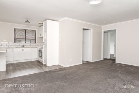 Property photo of 1/56 Nankoor Crescent Howrah TAS 7018