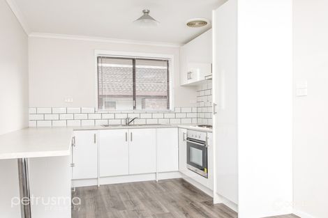 Property photo of 1/56 Nankoor Crescent Howrah TAS 7018