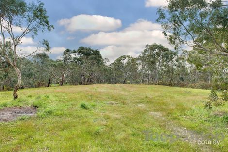 4 Wirrinilla Dr, Macclesfield, SA 5153