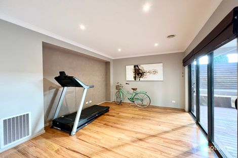 Property photo of 22 Montpelier Drive Berwick VIC 3806