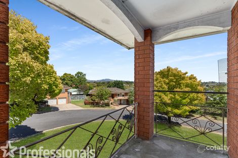 2 Taralye Pl, Orange, NSW 2800