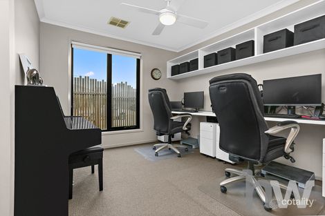 Property photo of 6 Weerana Way Lara VIC 3212
