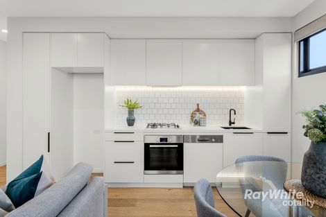 Property photo of 207/316 Neerim Road Carnegie VIC 3163