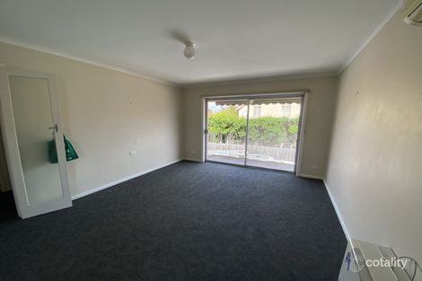 Property photo of 12/14 Ardmillan Road Moonee Ponds VIC 3039