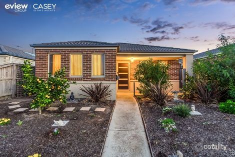 Property photo of 5 Maybush Lane Cranbourne VIC 3977