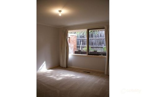 Property photo of 2/29 Ivanhoe Street Glen Waverley VIC 3150