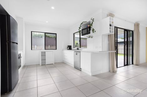 Property photo of 117 Walker Road Bentley Park QLD 4869