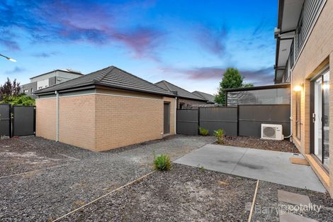 Property photo of 5 Gertrude Lane Pakenham VIC 3810