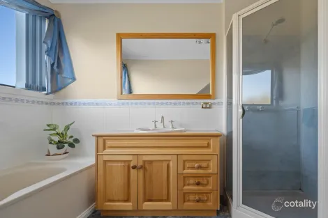 Property photo of 1/5-7 Amanda Court West Launceston TAS 7250