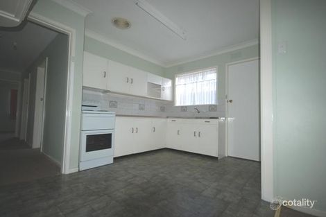 Property photo of 10 Nixon Crescent Tolland NSW 2650