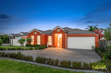 Property photo of 7 Kailah Court Narre Warren South VIC 3805