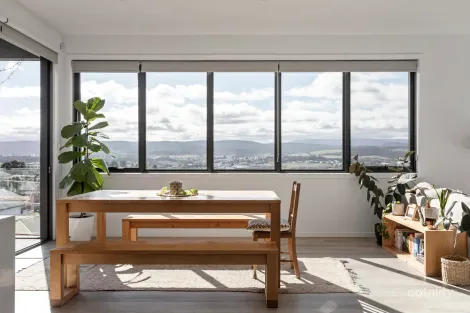 Property photo of 8 Roman Court Newstead TAS 7250