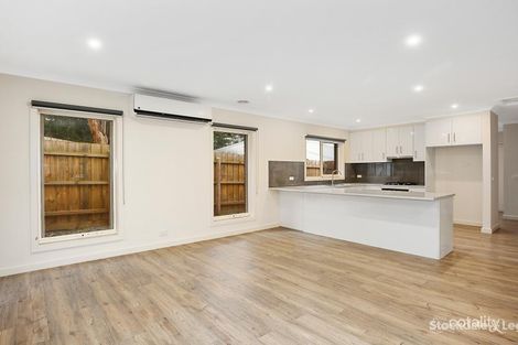 Property photo of 5 Kindred Close Mooroolbark VIC 3138