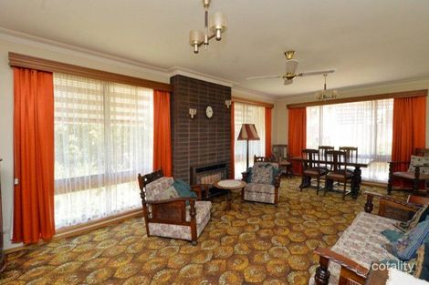 Property photo of 3 McDonald Crescent Flora Hill VIC 3550
