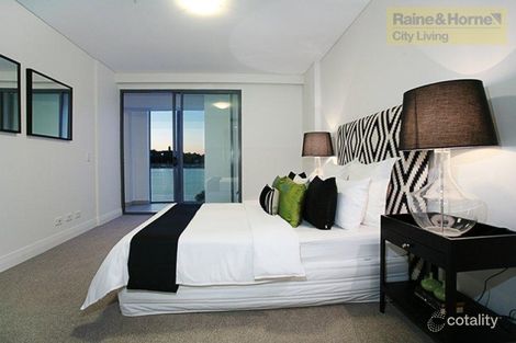 Property photo of 201/2-4 Mount Street Walk Pyrmont NSW 2009
