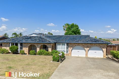 11 Camira Cres, Hillvue, NSW 2340