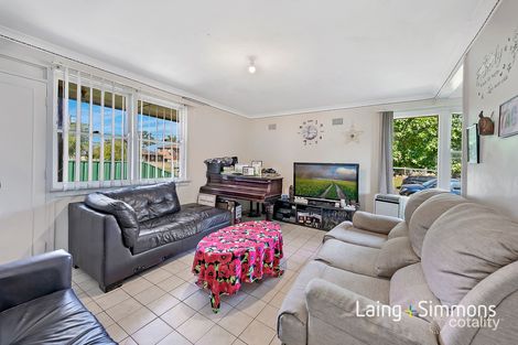 Property photo of 17 Gasmata Crescent Whalan NSW 2770