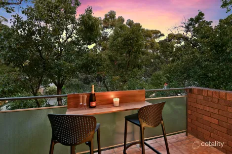 18/11 Tupper St, Enmore, NSW 2042